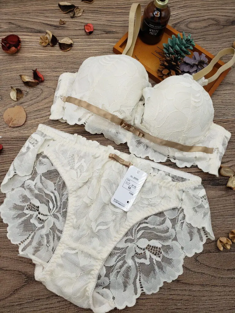 新製品ブラジャーショーツセット入荷 ｜ 株式会社スマイルフォーユー